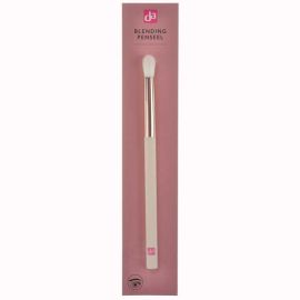 Blending Brush

Blending Brush is suitable for blending different shades of eyeshadow on the eyelid.