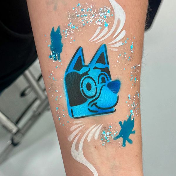 Plantilla para pintar la cara de un cachorro azul