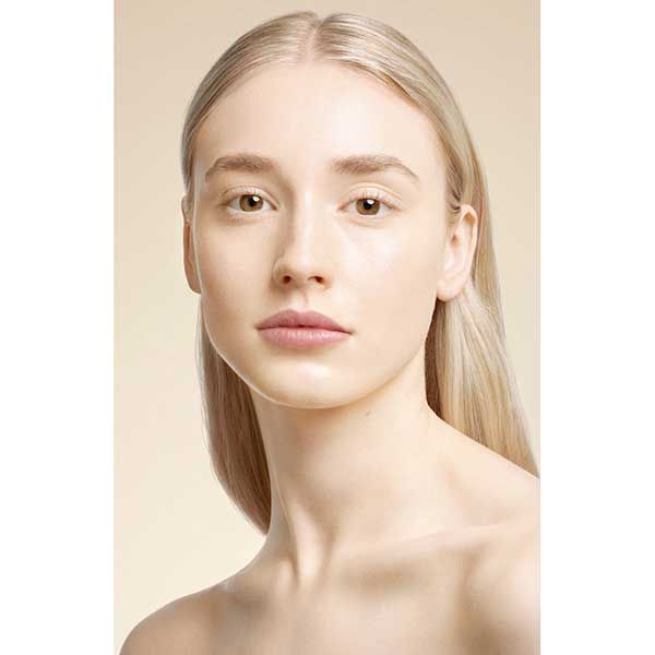 Makeup Factory Velvet Lifting Foundation Light Neutral